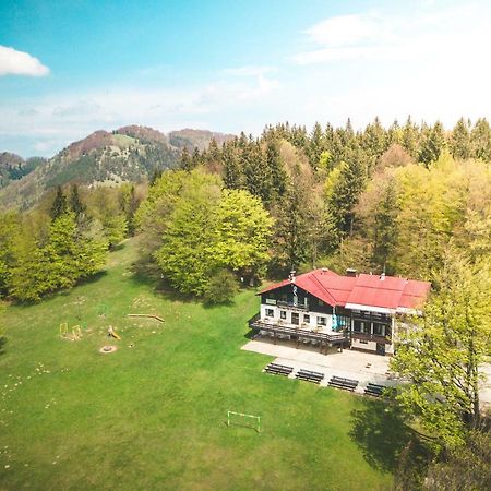 Planinski Dom Na Kalu Bed & Breakfast Dol pri Hrastniku Ngoại thất bức ảnh